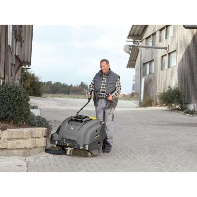 業務用自走式バキュームスイーパー KM75/40W ケルヒャー 自走式スイーパー KM75／40W BP