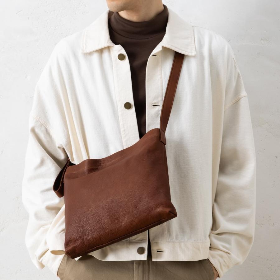 SLOW ショルダーバッグ 牛革 SLOW ショルダーバッグ スロウ / shrink -helmet shoulder bag