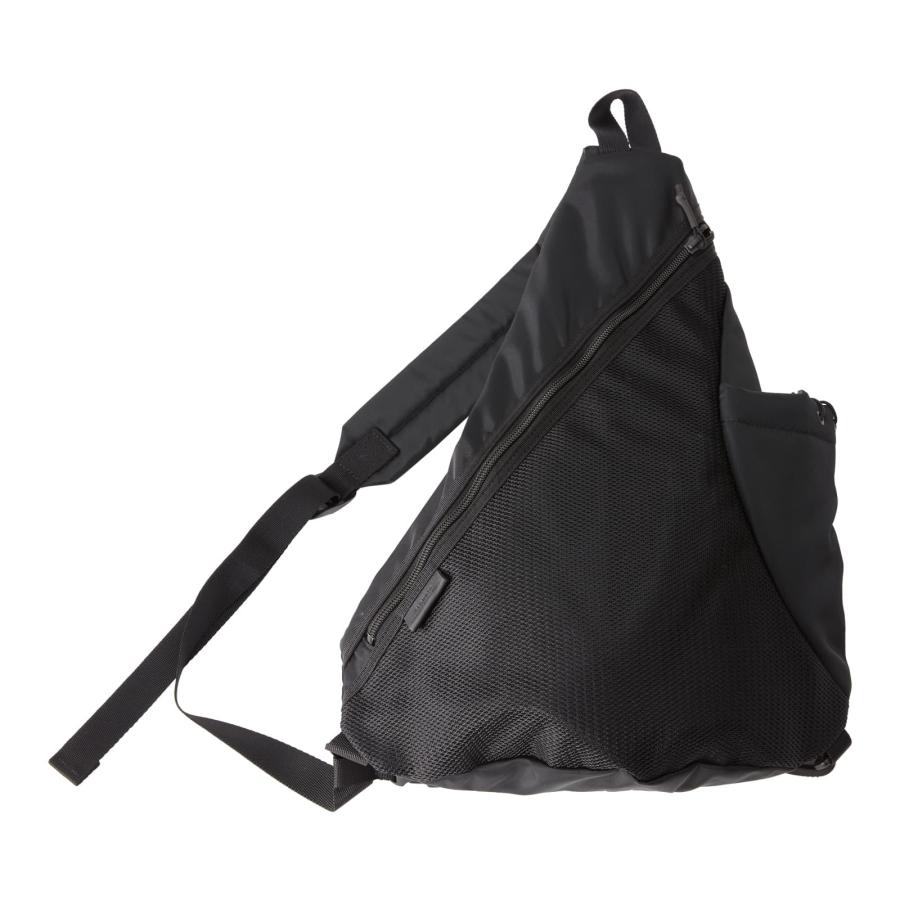 SLOW（スロウ） 正規品 バッグ ショルダーバッグ NYLON TRIANGLE
