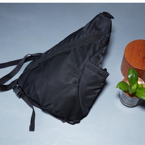SLOW（スロウ） 正規品 バッグ ショルダーバッグ NYLON TRIANGLE
