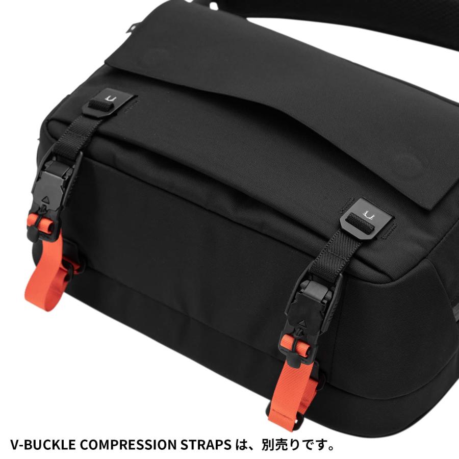 正規品 BLACK EMBER ブラックエンバー バッグ ショルダーバッグ GRIP SLING 12 EMBERTEX メンズ レディース 12L 14インチ 肩がけ 斜めがけ PC収納 ブランドの画像
