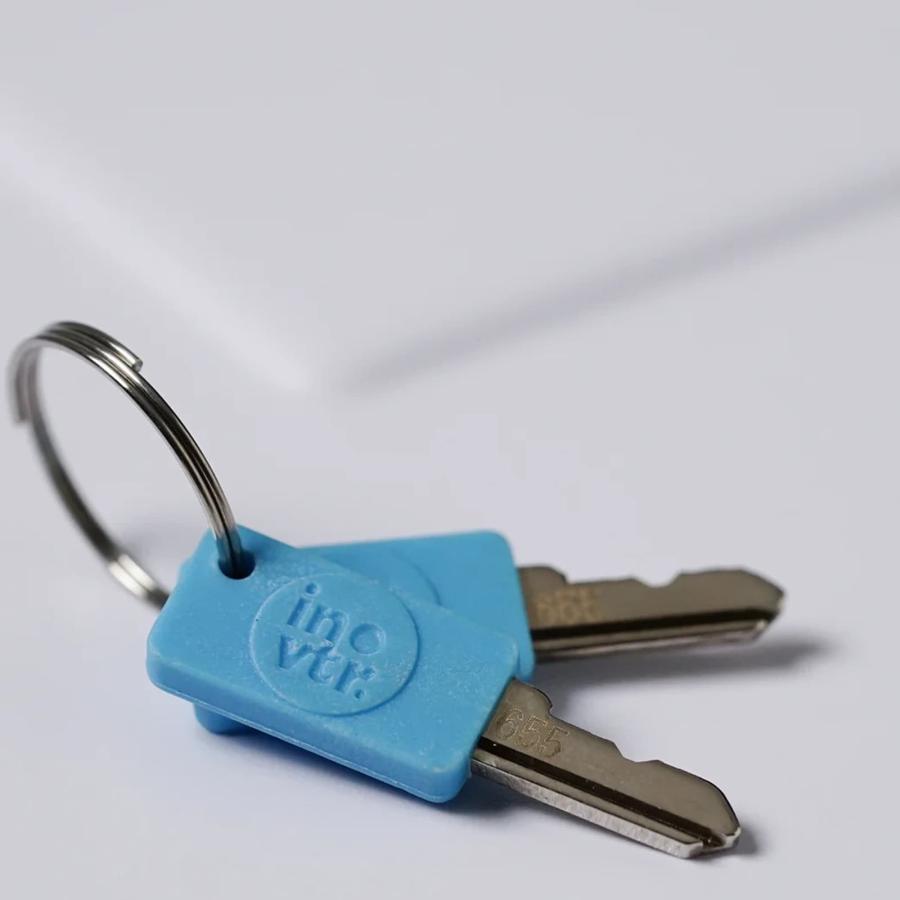 innovator（イノベーター） 正規品 スーツケース Sサイズ フロント