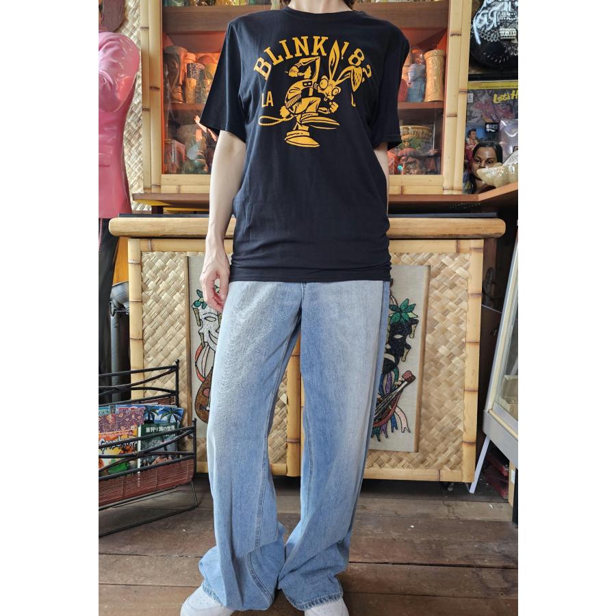 ブリンク182 Tシャツ Blink-182 COLLEGE MASCOT 正規品 : マンブルズ