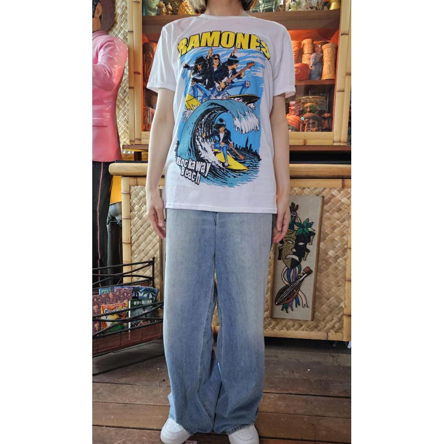 レアカラー　RAMONES Tシャツ　水色　パンク　ロック　ラモーンズ レアカラー RAMONES ラモーンズ Tシャツ 水色 パンク ロック メンズ