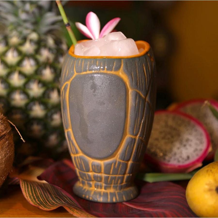 Tiki Farm ティキ ファーム マグ Uso - Cool Gray with Awesome