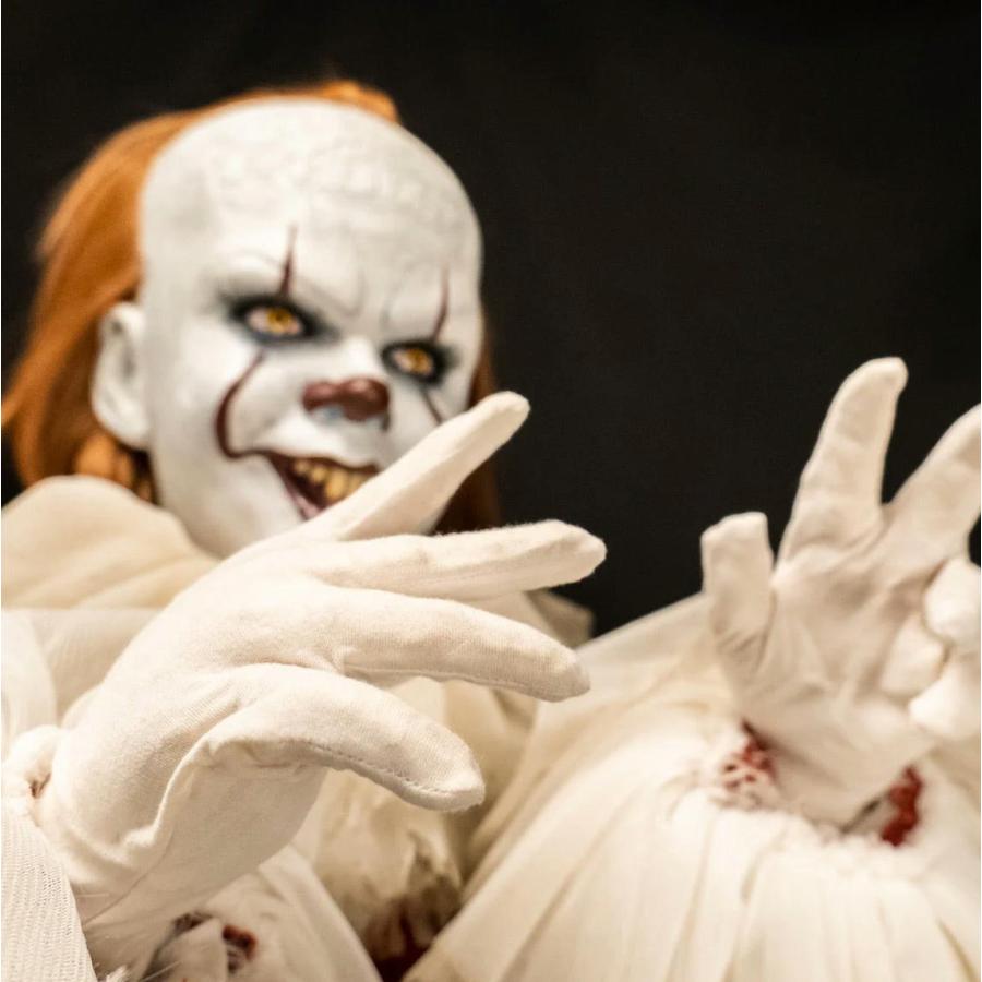 イット ペニーワイズ プレミアム ドール IT - Pennywise Premium Scale