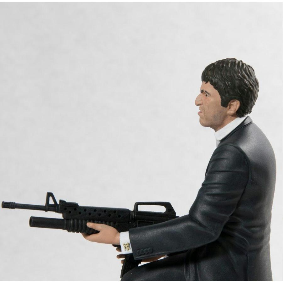 スカーフェイス トニー モンタナ フィギュア Scarface Tony Montana Say Hello 7-Inch Figure アルパチーノの画像
