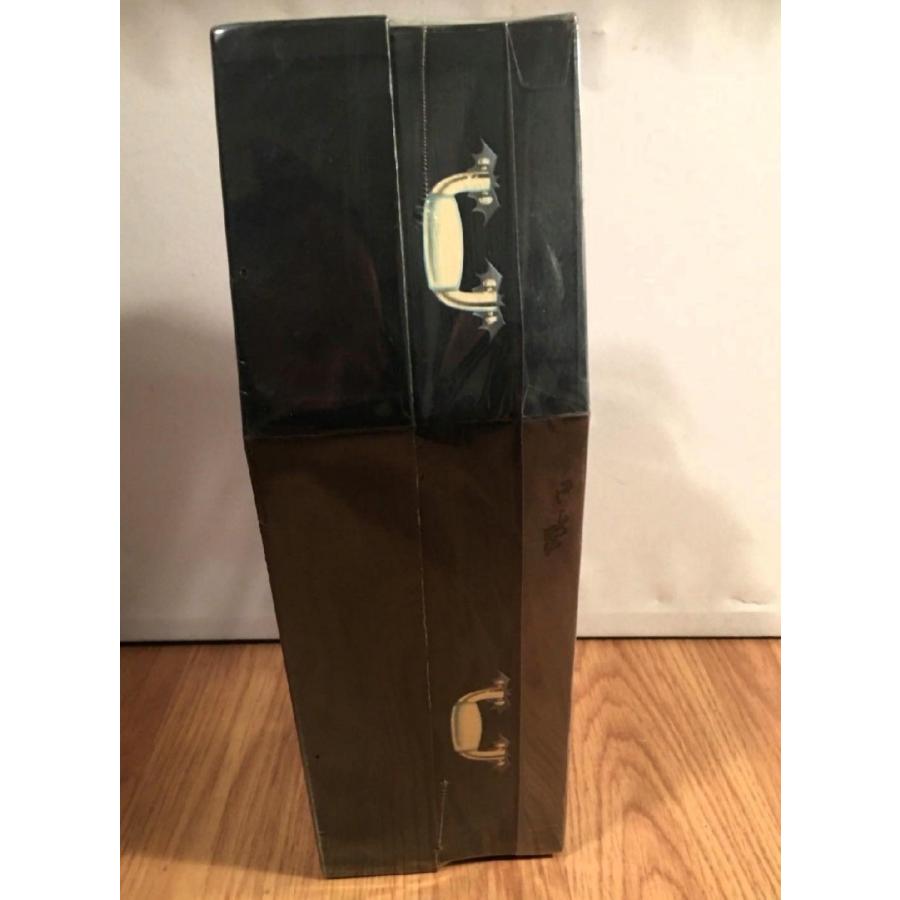 リヴィング デッド ドールズ LUST フィギュア MEZCO Living Dead