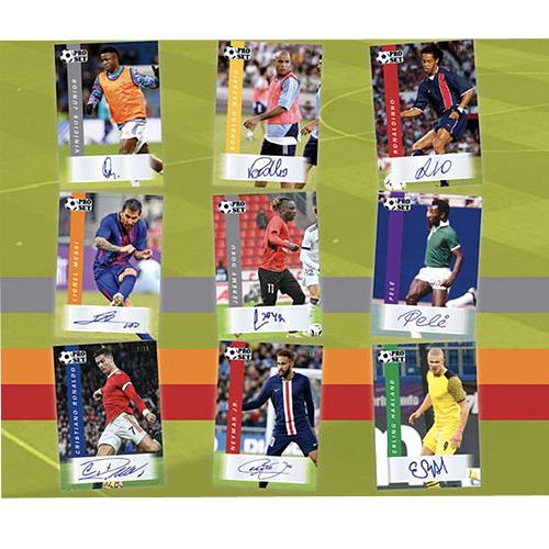 ☆超豪華！　サッカー関連本　40冊セット！　おまけ付き！ サッカー界のレジェンドが【4v4 U10】の全国大会に大集結。発起人