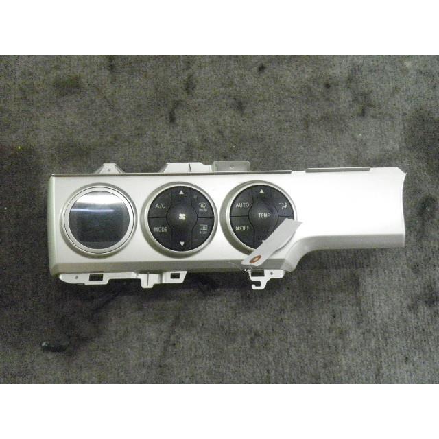 カローラルミオン DBA-NZE151N エアコンスイッチ 225168 : 有限会社 