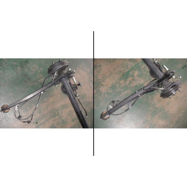 モコ DBA-MG33S RアクスルビームASSY 234432 : 有限会社 村上パーツ