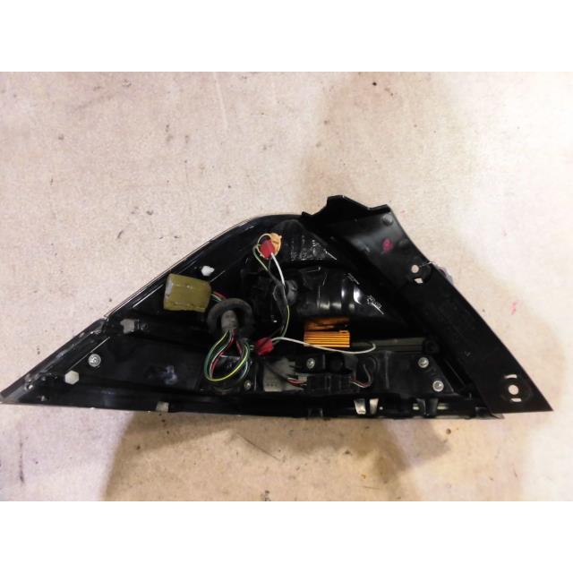 イメージ オデッセイ DBA-RB1 右テールランプ 281018 : 有限会社 村上パーツ