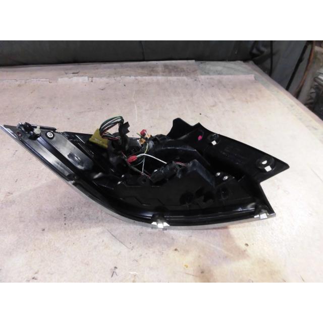 イメージ オデッセイ DBA-RB1 右テールランプ 281018 : 有限会社 村上パーツ