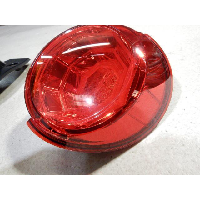 ダイハツ キャスト LA250S テールランプ 左右セット新車外し品 CAST（ダイハツ） キャスト DBA-LA250S 右テールランプ 314890 : 有限