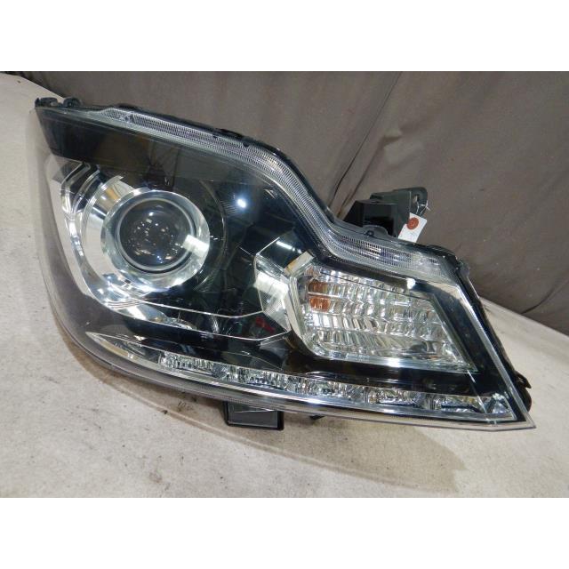 ソリオ ソリオバンディット DBA-MA15S 右ヘッドライト 317934 : 有限