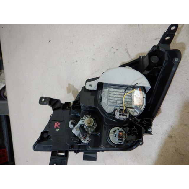 ソリオ ソリオバンディット DBA-MA15S 右ヘッドライト 317934 : 有限