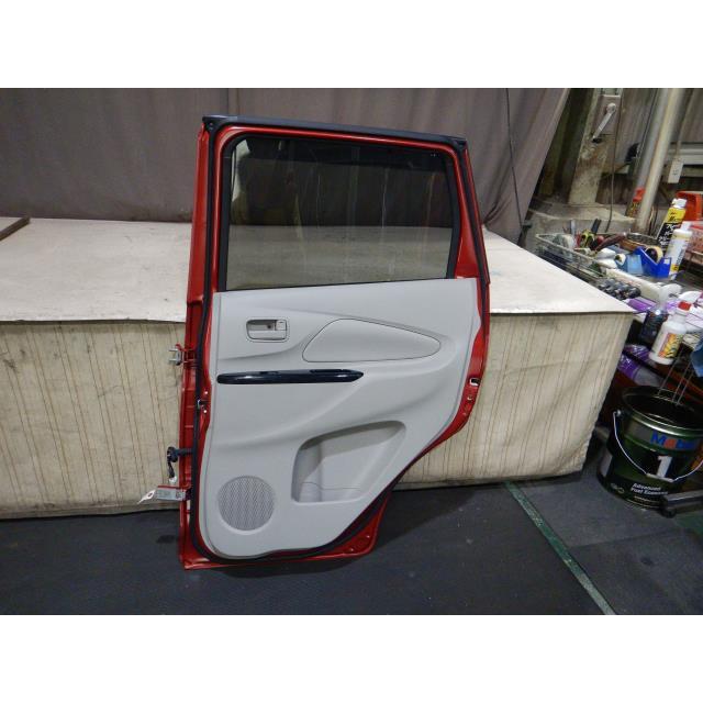デイズ DBA-B21W 右リアドアASSY 321563 : 有限会社 村上パーツ ヤフー店 - 通販 - Yahoo!ショッピング