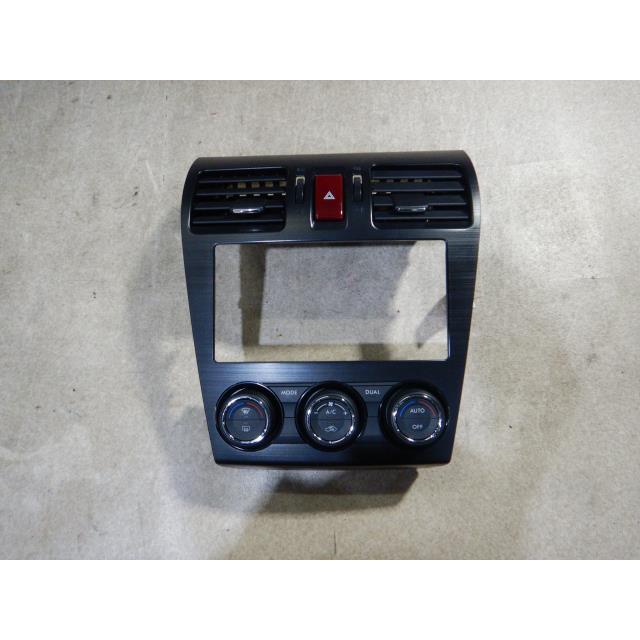 インプレッサ DBA-GP7 エアコンスイッチ オーディオパネル 341758