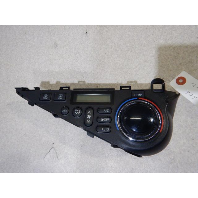 アクア DAA-NHP10 エアコンスイッチ 357642 : 有限会社 村上パーツ 