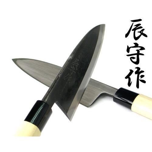 三條　辰守作　鋼付け　黒打　出刃包丁135mm燕三条の鍛冶職人が作る伝統的な和包丁｜muranokajiya