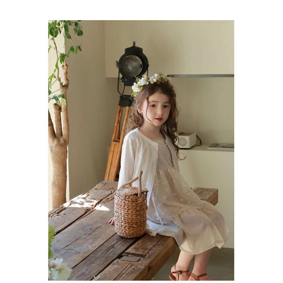 大注目】【大注目】サマー カーディガン 女の子 綿 子供服 夏服 サマーカーディガン キッズ アウター 裾レース 薄手 長袖 女の子 子供 カジュアル 無地 かわいい 冷房対策 ホワイ 子ども服 カーディガン サマー 子供服 女の子 夏服 キッズ アウター 薄手 長袖 子供 子供用 服 子供 カジュアル シンプル UVカット 冷房対策 紫外線対策 ホワイト 夏 90 100 110 120 130 140cm