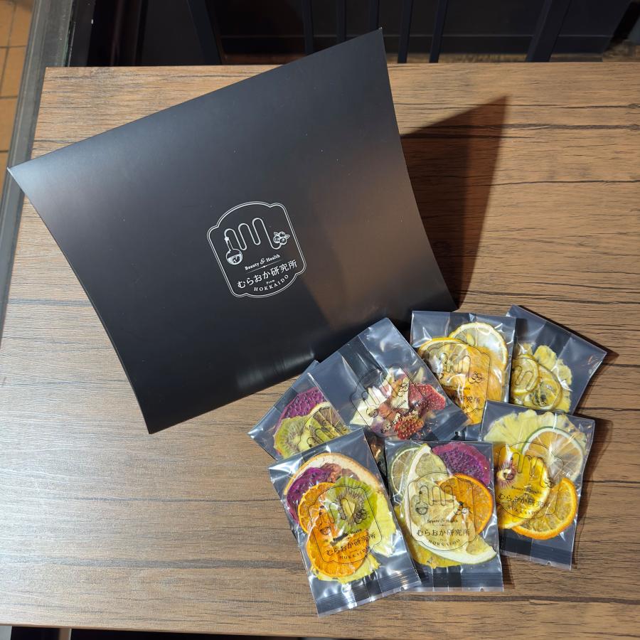 飲むドライフルーツ1週間セットギフトボックス（７パック入り）ボトルもお付けいただけます　無添加　砂糖不使用　乾燥剤不使用　 |  | 01