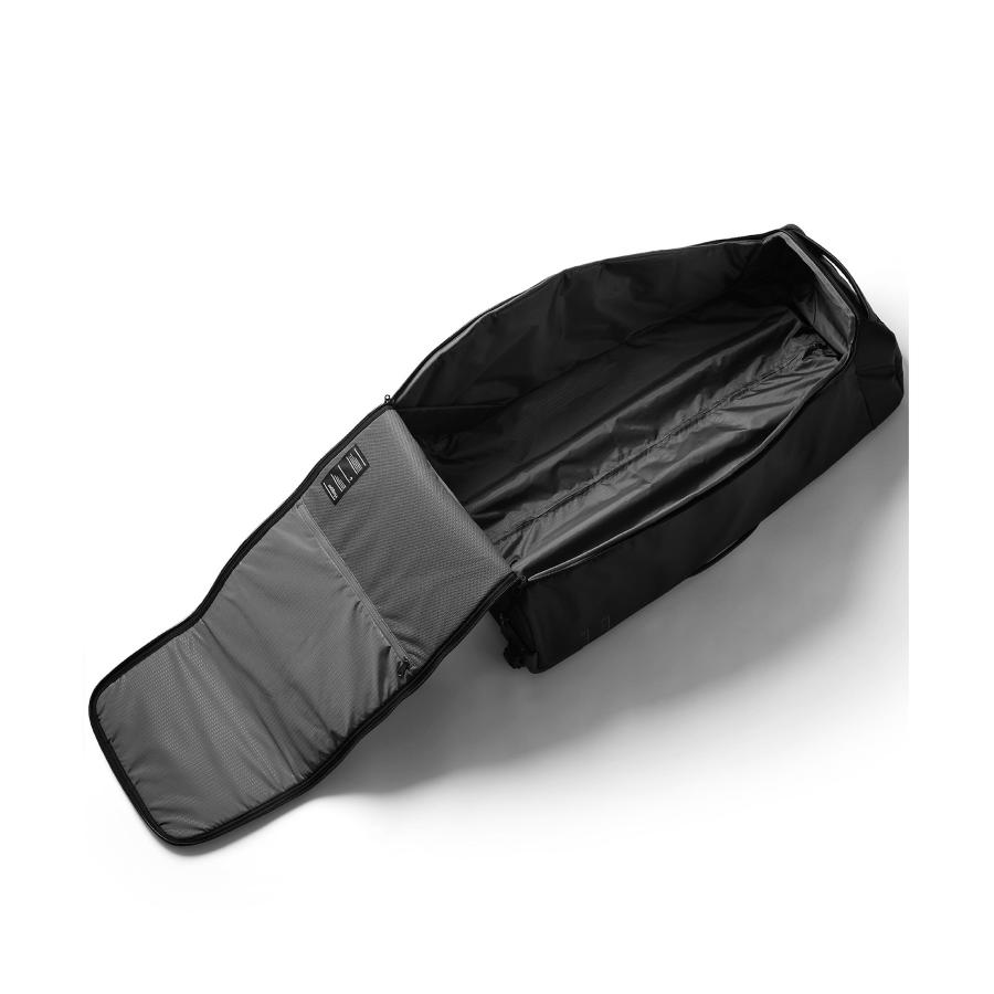 DB ディービー スノーボード バッグ 収納 ウィール HUGGER ROLLER BAG
