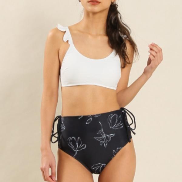 Ungrid アングリッド レディース ビキニ フリル バンドゥ ムラサキスポーツ J1s E19 ムラサキスポーツ 通販 Paypayモール