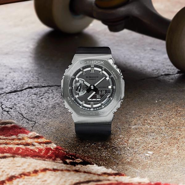 G-SHOCK ジーショック GM-2100-1AJF 時計 II H4 : ムラサキスポーツ