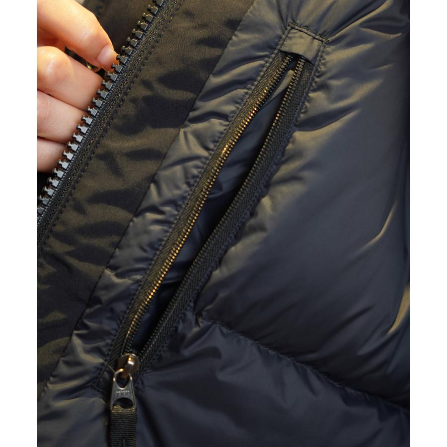 THE NORTH FACE（ザ ノースフェイス） アウター ダウン レディース