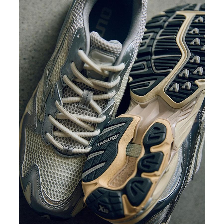 MIZUNO（ミズノ） スニーカー メンズ レディース シルバー 韓国 レトロ 