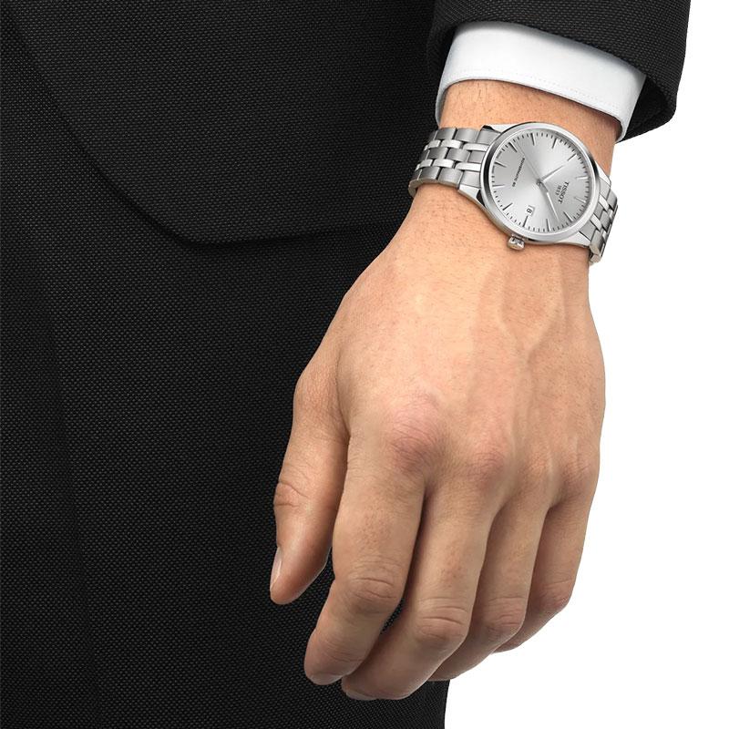 ティソ 腕時計 TISSOT クラシック ドリーム メンズ腕時計 T158.407.11.031.00 シルバー文字盤 ケース径40ミリ 5気圧防水 フォーマルの画像