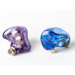 極美品　qdc URANUS 有線イヤホン ハイブリッド型 qdc キューディーシー QDC-HYBRID-URANUS-S Hybrid Uranus-S
