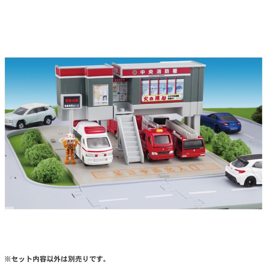 TAKARATOMY タカラトミー トミカワールド トミカタウン 消防署(消防士