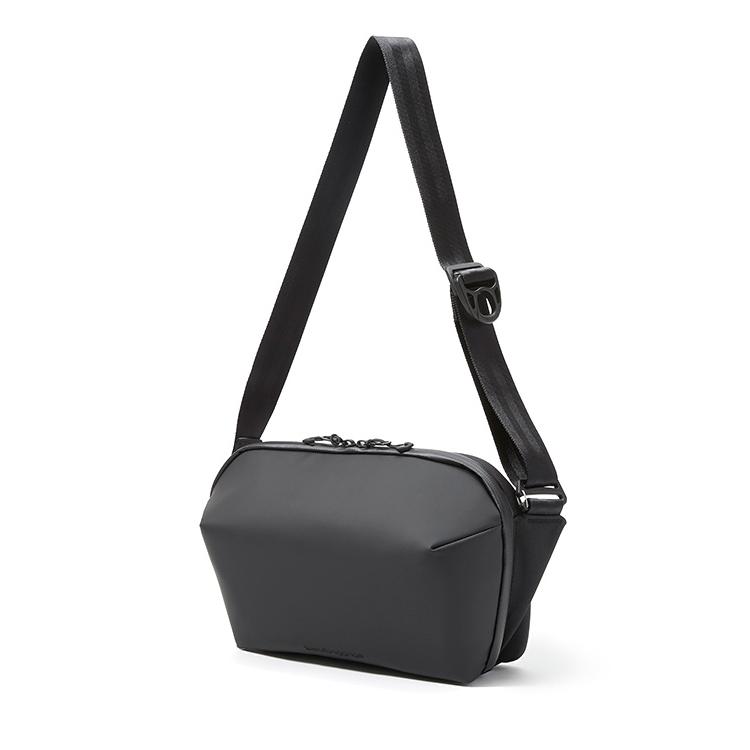beruf baggage ベルーフバゲージ アーバンエクスプローラー6.0 【ブラック】【DURON】【6L】 brf-GR21-DRの画像