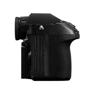 Panasonic パナソニック 【納期2月以降】DC-S1H（ブラック） LUMIX S1H ボディ フルサイズミラーレス一眼カメラ ルミックス