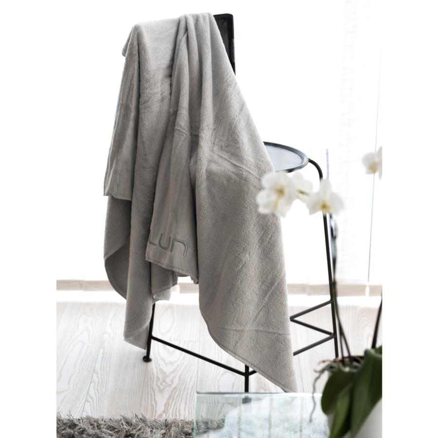LuinLiving ルインリビング 特大バスタオル パールグレー 100×180cm 超ソフト\u0026超吸収 トルコ産低撚糸コットン100％ TWLBATHG-PGの画像