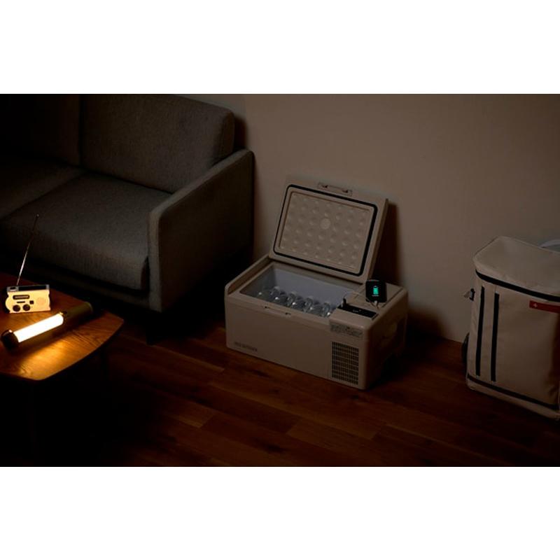 IRIS OHYAMA アイリスオーヤマ 充電式ポータブル冷蔵冷凍庫15L IPD-B2A-W ホワイトの画像