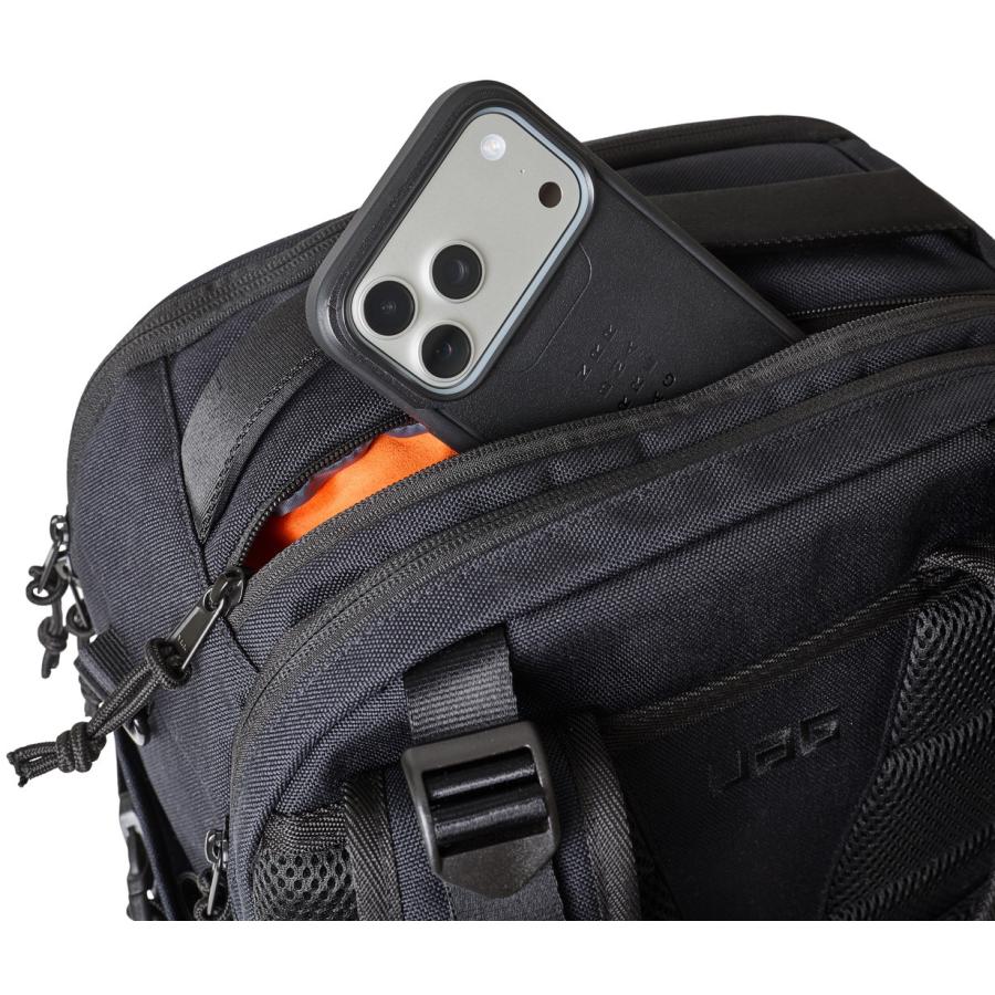 Urban Armor Gear UAG プレミアムテックバックパック 24L ブラック UAG-BKP24L-BKの画像
