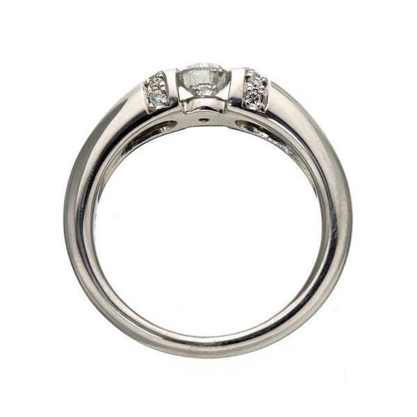中古 プラチナPt900 ／0.28ctダイヤリング 指輪 19号 【8615014289】(30850円)