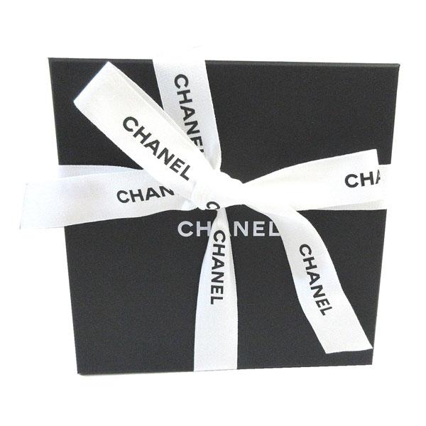 【CHANEL】チョーカー クリスタル CCロゴ リボン ニットに合う CHANEL】チョーカー クリスタル CCロゴ リボン ニットに合う