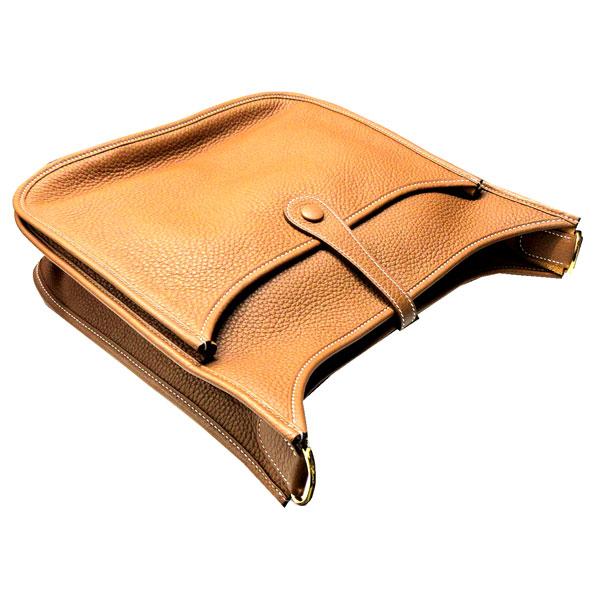 ≪ 新品 ≫ エルメス エヴリン トロワ PM 29 ゴールド ゴールド ≪ 新品 ≫ エルメス エヴリン トロワ PM 29 ゴールド ゴールド