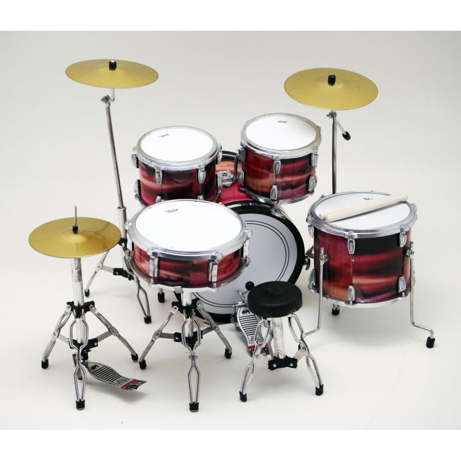 Musical Story ミニチュア ドラム セット クィーン Bk Ng Umcm Hgr4 ミニチュア ギター フィギュア Wmg 通販 Yahoo ショッピング