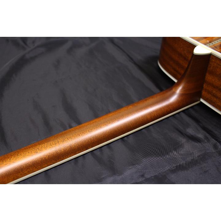 モーリス FR-40 NAT トップ単板 美音 美品 Morris 【旧定価】Morris