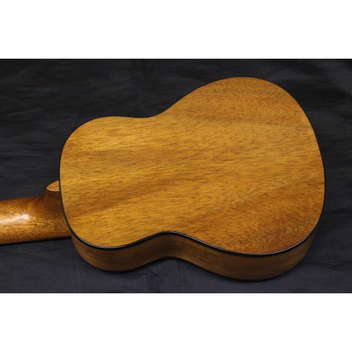 新品 KUMU Ukulele(クムウクレレ) / Tuxedo series SQ34A ソプラノサイズ コンサートスケール_3
