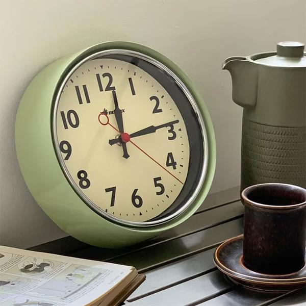 DULTON（ダルトン） 壁掛け時計 φ210mm 厚み65mm ウォールクロック 赤