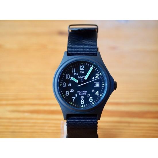 S*5様 ビンテージ風　レトロ　ミリタリーウォッチ　限定品　ノーロゴ　 MWC MWC ミリタリーウォッチ MWC時計 300m 1960s 39mm 自動巻き