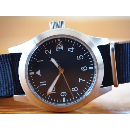 時計 腕時計 男性用 40代 ミリタリー ウォッチ MWC時計 W10 1960s~70s 自動巻き ジェネラルサービス 100m/330ft 250個限定の画像