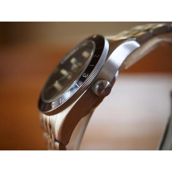 【New】ミリタリーウォッチ MWC時計 1960s 39mm ハイブリッド 300m ダイバーズ サブマリーナ  ステンブレスレット メカクォーツ SEIKO VH31 レトロペイントの画像