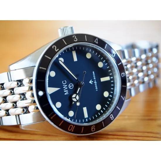 【New】ミリタリーウォッチ MWC時計 1960s 39mm ハイブリッド 300m ダイバーズ サブマリーナ  ステンブレスレット メカクォーツ SEIKO VH31 レトロペイントの画像